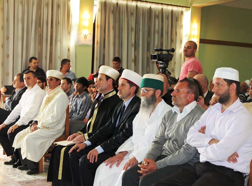 Myftinia Krujë përkujton Profetin Muhamed a.s. me një program artistik