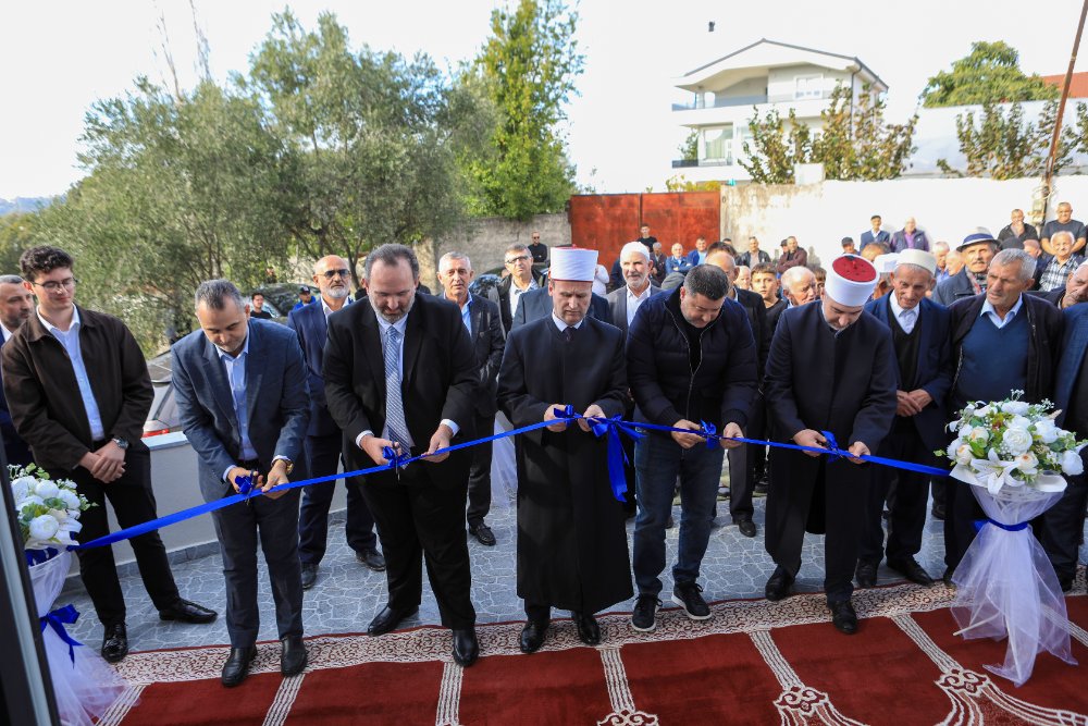 The new Domje Mosque is inaugurated