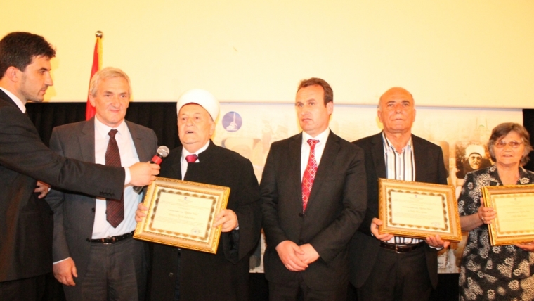 Kryetari i KMSH, Haxhi Selim Muça shpallet “Qytetar Nderi” i Shkodrës