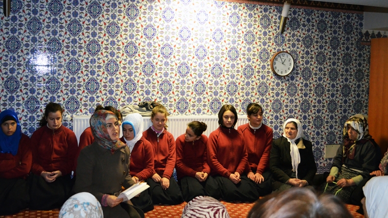 Zyra e Gruas në KMSH, program artistiko-fetar në Xhaminë e Medresesë
