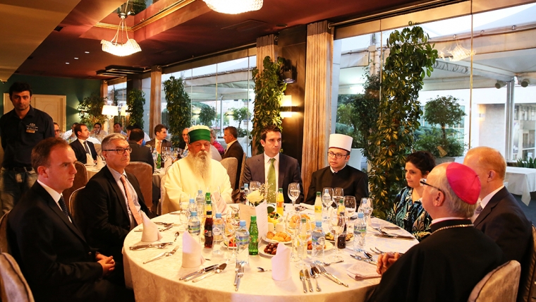 KMSH shtron iftarin e parë të Ramazanit 2014