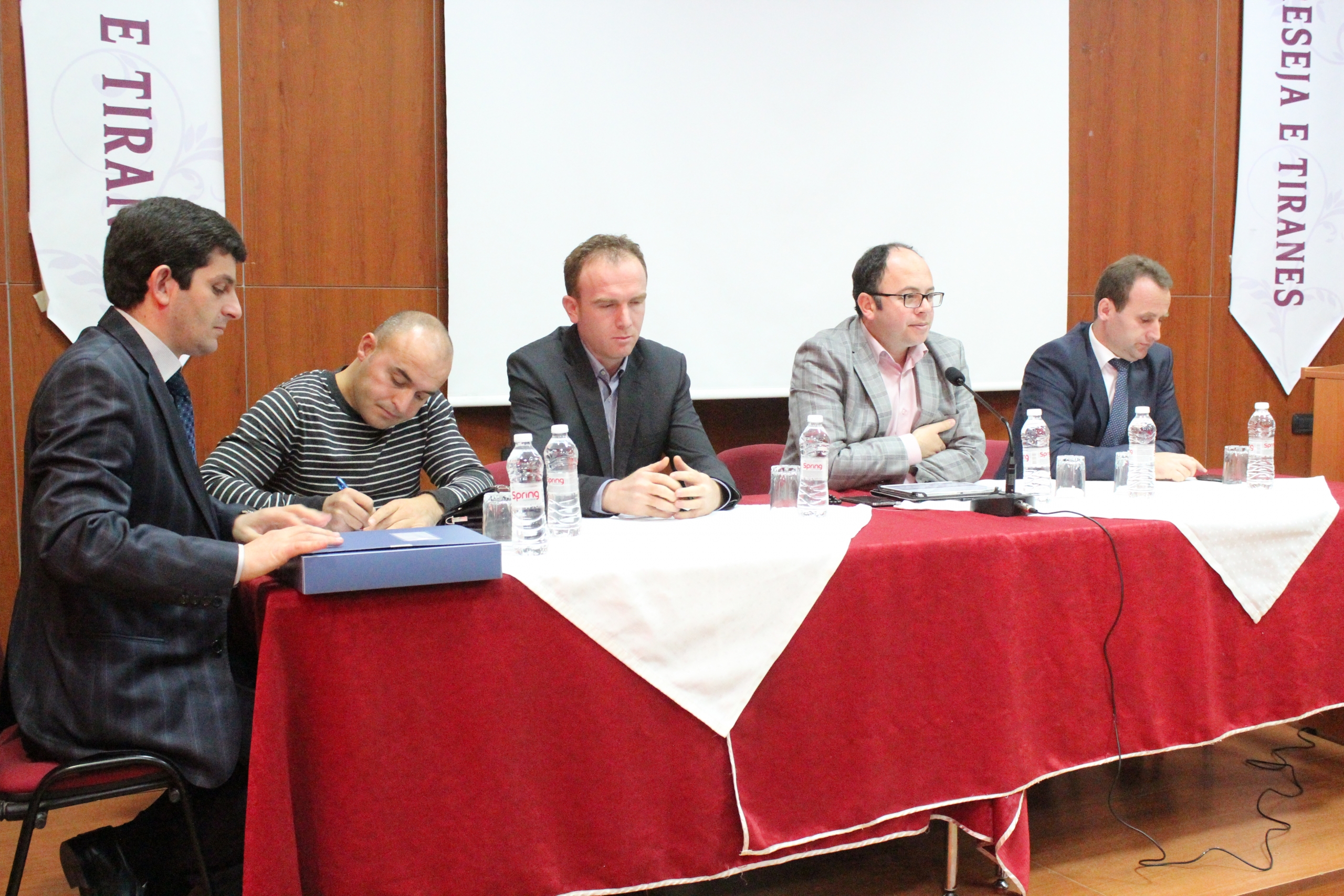 KMSH organizon mbledhjen e radhës me myftinjtë e Shqipërisë