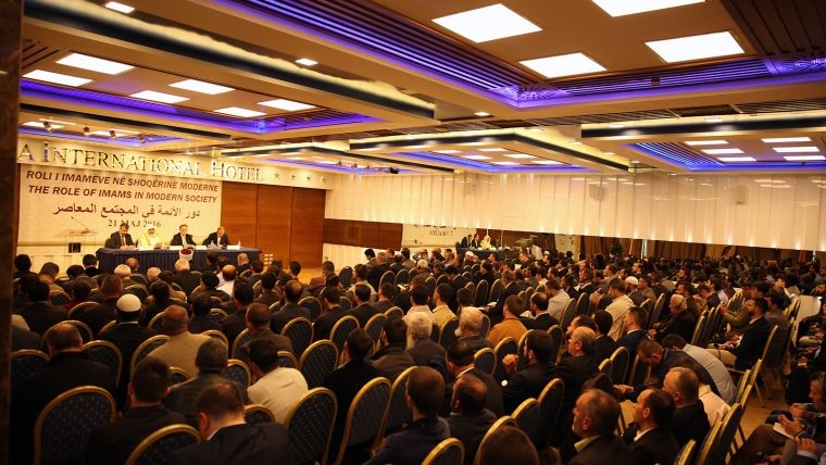 Zhvillohet konferenca “Roli i imamëve në shoqërinë moderne”