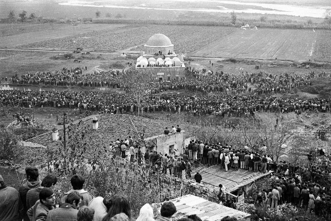 16 nëntori 1990, datë e shënuar për myslimanët shqiptarë