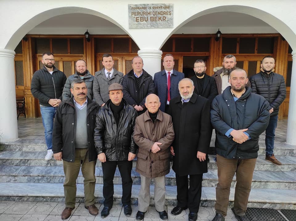 Kryetari i KMSH-së, H. Bujar Spahiu, zhvilloi një vizitë pune në Myftininë e Pogradecit