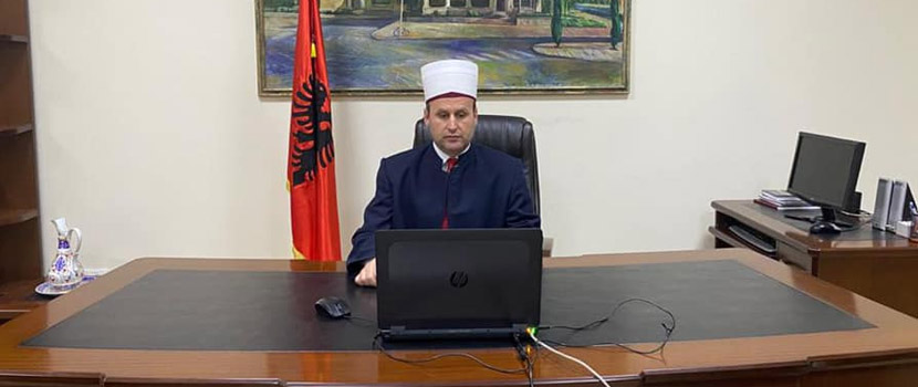 Kryetari i KMSH, H. Bujar Spahiu, mori pjesë, me ftesë të posaçme, në konferencën online të organizuar nga Këshilli Botëror i Komuniteteve Myslimane