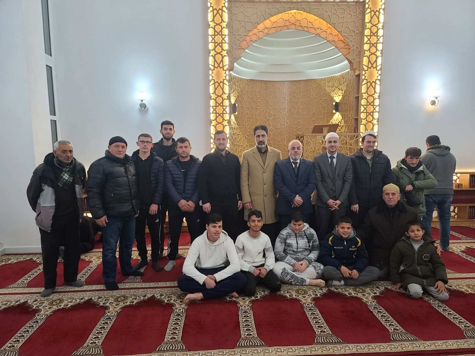 Frytet e besimit në xhaminë Sulejman Pashës, Elbasan