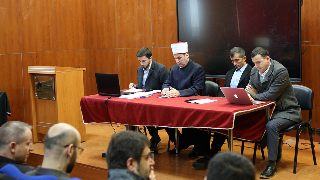 Mblidhet Këshilli i Përgjithshëm i Komunitetit Mysliman të Shqipërisë