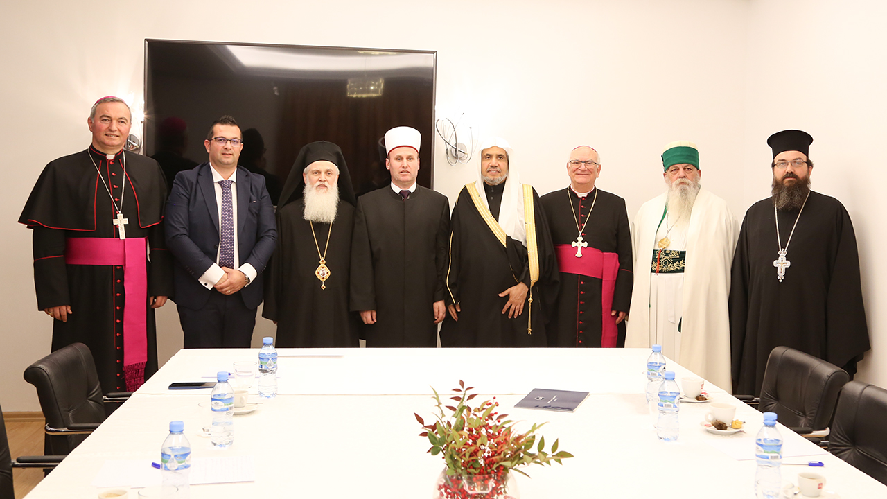 Sekretari i Përgjithshëm i Ligës së Botës Islame takon krerët e komuniteteve fetare të vendit tonë