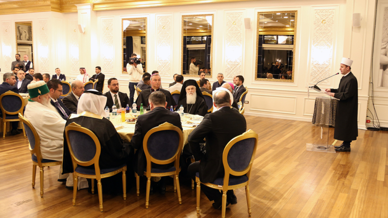 Kryetari Spahiu pret në një darkë zyrtare Sekretarin e Përgjithshëm të Ligës së Botës Islame në vendin tonë