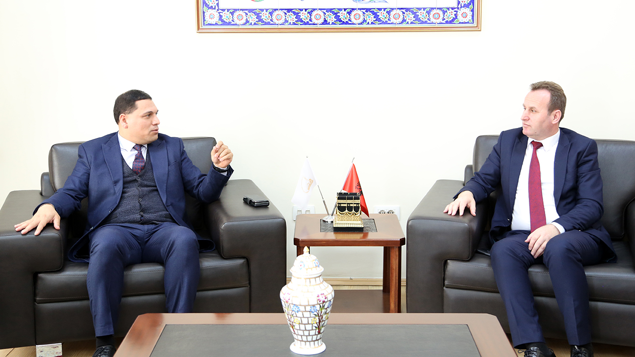 Kryetari i Partisë për Europianizimin dhe Integrimin e Shqipërisë, viziton KMSH-në